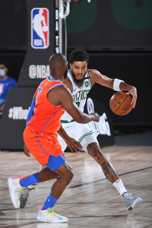 端的表现都 端的表现都